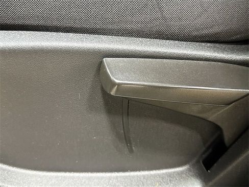 Used 2018 Ford Escape S image 18