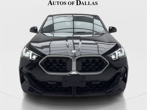 Used 2025 BMW X2 xDrive28i AWD/4WD image 3