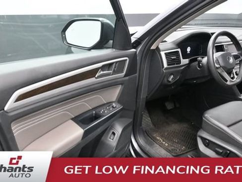 Used 2023 Volkswagen Atlas SE w/ Black Wheel Package AWD/4WD image 29