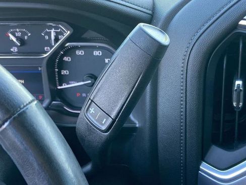 Used 2021 GMC Sierra 2500 SLT w/ SLT Premium Package image 12