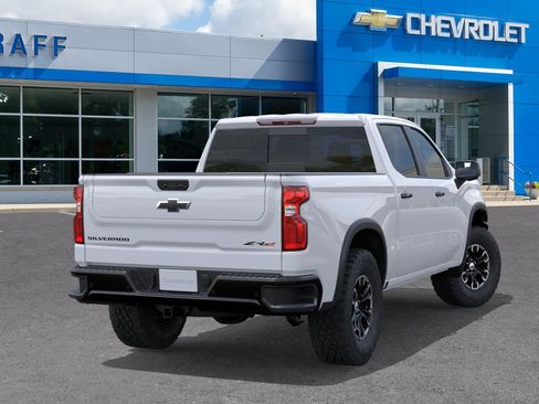 New 2026 Chevrolet Silverado 1500 ZR2 AWD/4WD image 4