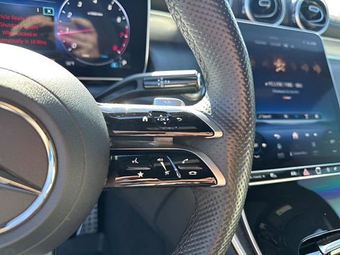 Used 2024 Mercedes-Benz GLC 300 4MATIC w/ AMG Line image 28