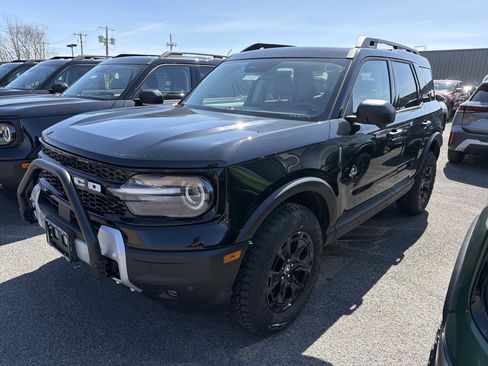 New 2025 Ford Bronco Sport Outer Banks w/ Sasquatch Outer Banks Package AWD/4WD image 4
