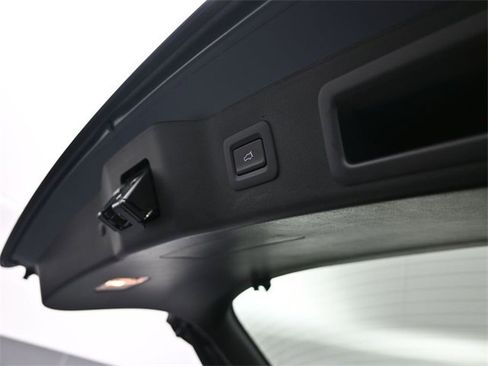 Certified 2023 MAZDA CX-5 Carbon Edition image 30