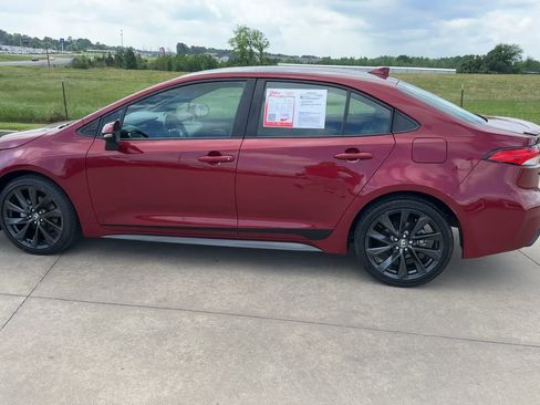 Used 2023 Toyota Corolla SE image 7