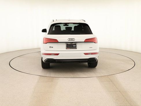 Certified 2025 Audi Q5 e Premium Plus w/ Premium Plus Package image 5