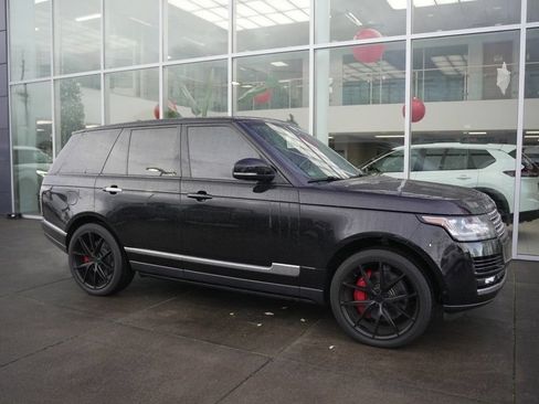 Used 2015 Land Rover Range Rover Supercharged AWD/4WD image 2
