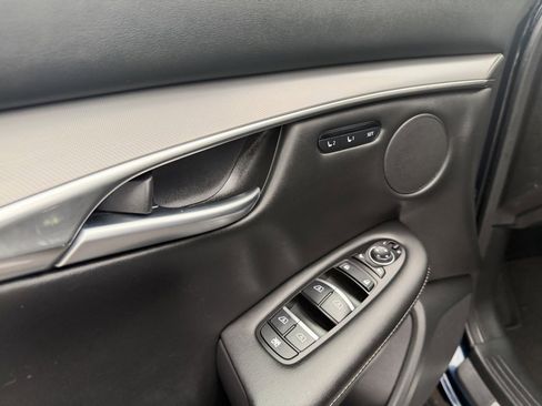 Used 2024 INFINITI QX50 Luxe image 17