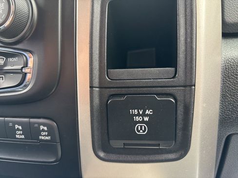 Used 2016 RAM 1500 Lone Star AWD/4WD image 31