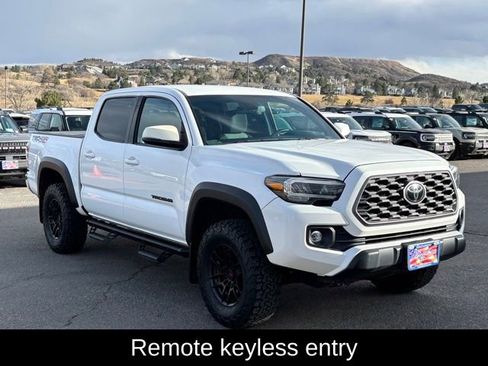Used 2023 Toyota Tacoma TRD Off-Road image 8