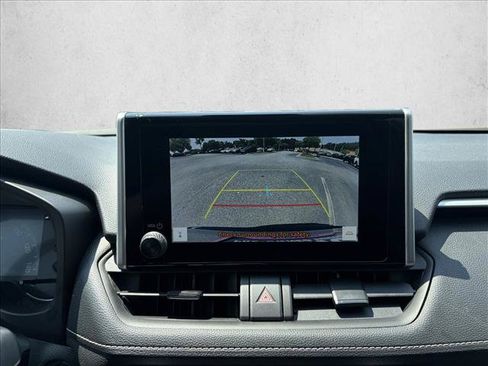 Certified 2025 Toyota RAV4 XLE AWD/4WD image 15
