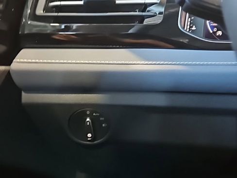 New 2026 Volkswagen Jetta SEL image 36