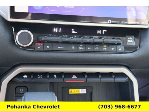 Used 2024 Toyota Tundra Limited image 15