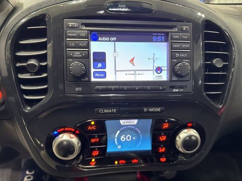 Used 2013 Nissan Juke SL image 17