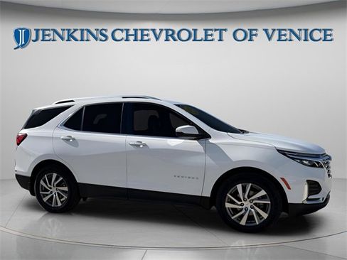 Used 2022 Chevrolet Equinox Premier image 7