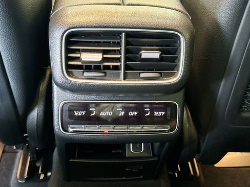 Used 2022 Mercedes-Benz GLS 450 4MATIC image 24