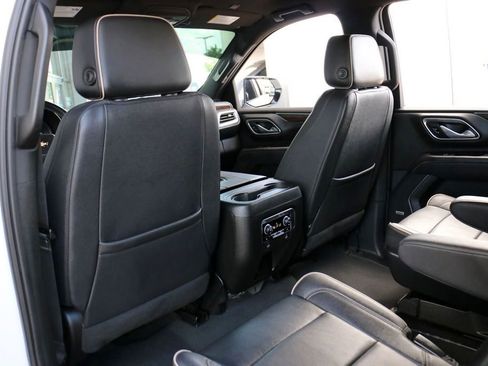 Used 2023 Chevrolet Tahoe Premier RWD image 29
