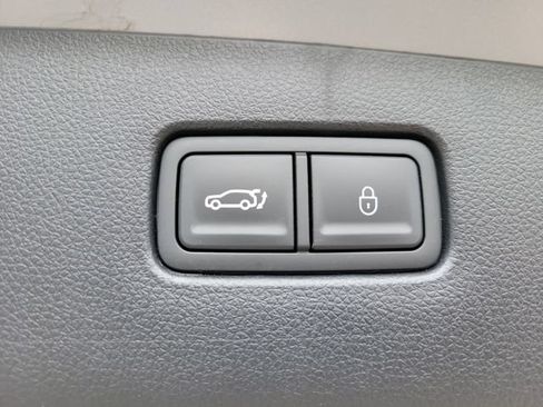 Used 2026 Genesis GV70 2.5T AWD/4WD image 22