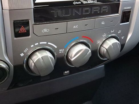 Used 2016 Toyota Tundra SR5 image 16