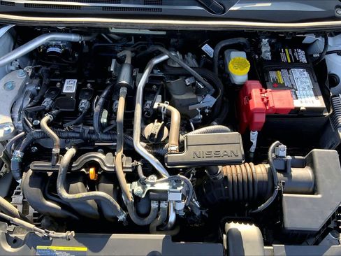 Used 2021 Nissan Sentra SV FWD image 32