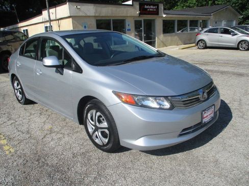 Used 2012 Honda Civic LX image 4