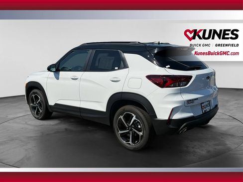 Used 2023 Chevrolet TrailBlazer RS w/ Convenience Package FWD image 8