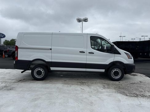 New 2026 Ford Transit 250 Low Roof w/ Load Area Protection Package RWD image 2