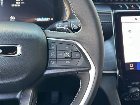 New 2025 Jeep Grand Cherokee L Limited w/ Black Appearance Package image 47