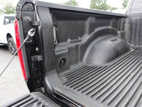 Used 2025 RAM 1500 Laramie w/ Sport Appearance Package AWD/4WD image 31