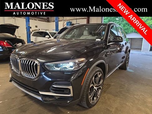Used 2022 BMW X5 sDrive40i w/ Premium Package RWD image 1
