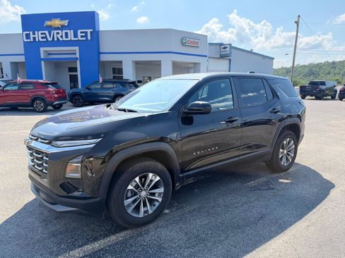 Used 2025 Chevrolet Equinox LT AWD/4WD image 7