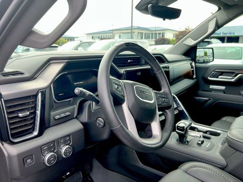 Used 2026 GMC Sierra 1500 Denali w/ Technology Package AWD/4WD image 10