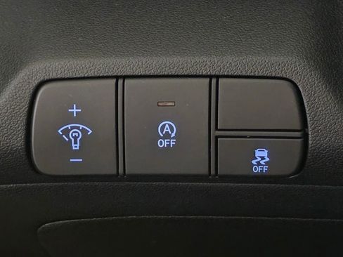 New 2026 Hyundai Elantra SE image 32