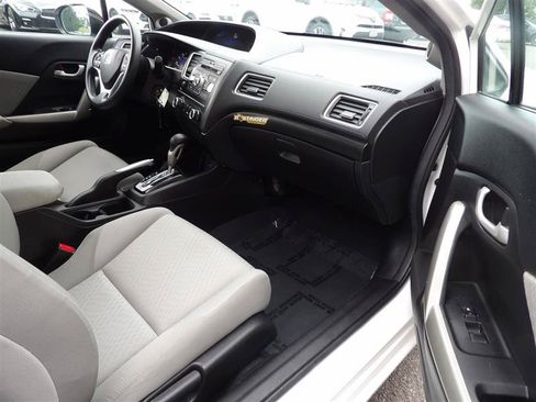 Used 2015 Honda Civic LX image 12