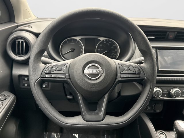 Used 2025 Nissan Kicks Play S FWD image 12