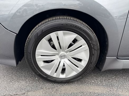 Used 2023 Nissan Leaf S image 18