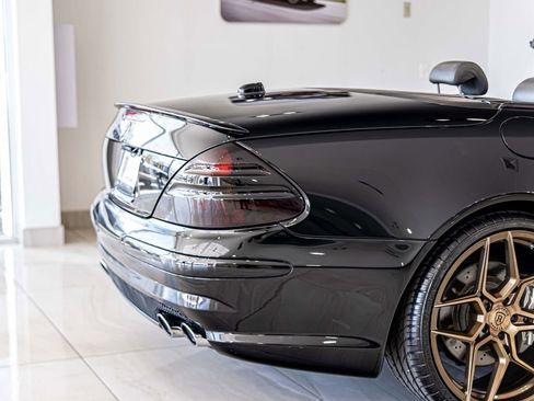 Used 2004 Mercedes-Benz SL 55 AMG image 12