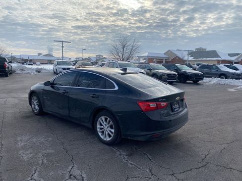 Used 2016 Chevrolet Malibu LT image 19