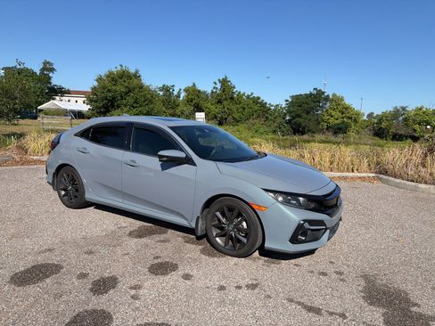 Used 2021 Honda Civic EX image 1