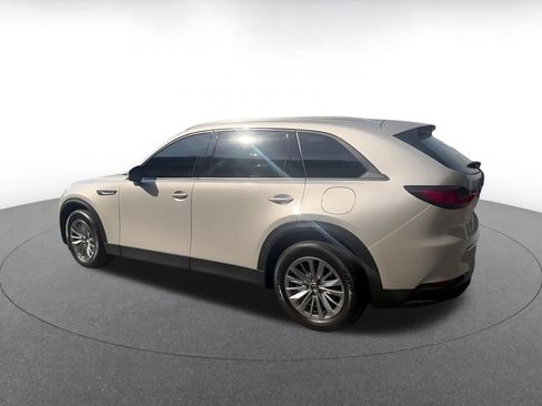 Used 2025 MAZDA CX-90 3.3 Turbo w/ Preferred Package image 10