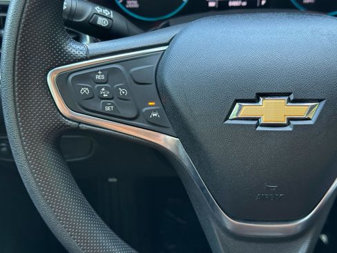 Used 2020 Chevrolet Equinox LS FWD image 18