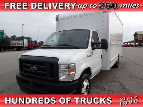 Used 2021 Ford E-350 and Econoline 350 Super Duty image 1