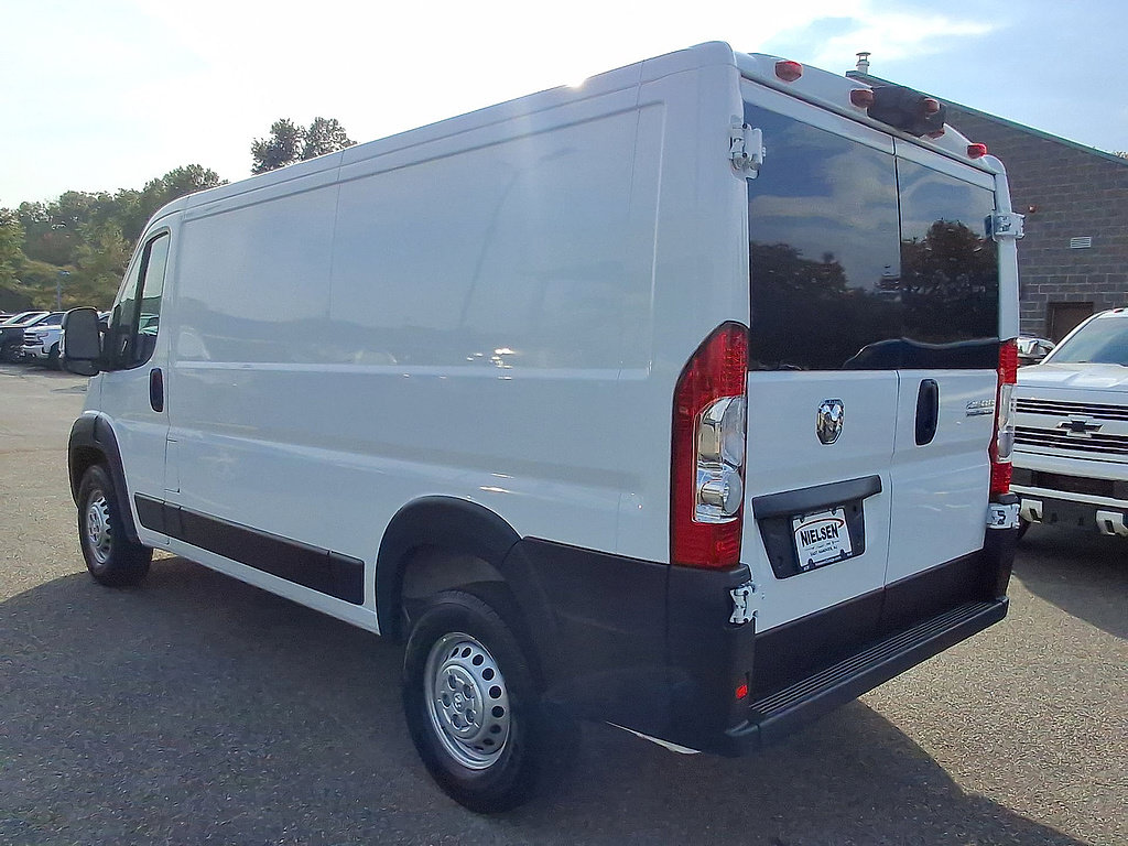 Used 2025 RAM ProMaster 2500 w/ U-Haul Equipment Group FWD image 28