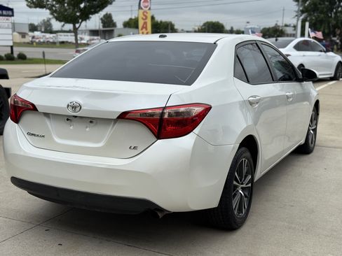 Used 2017 Toyota Corolla LE image 7