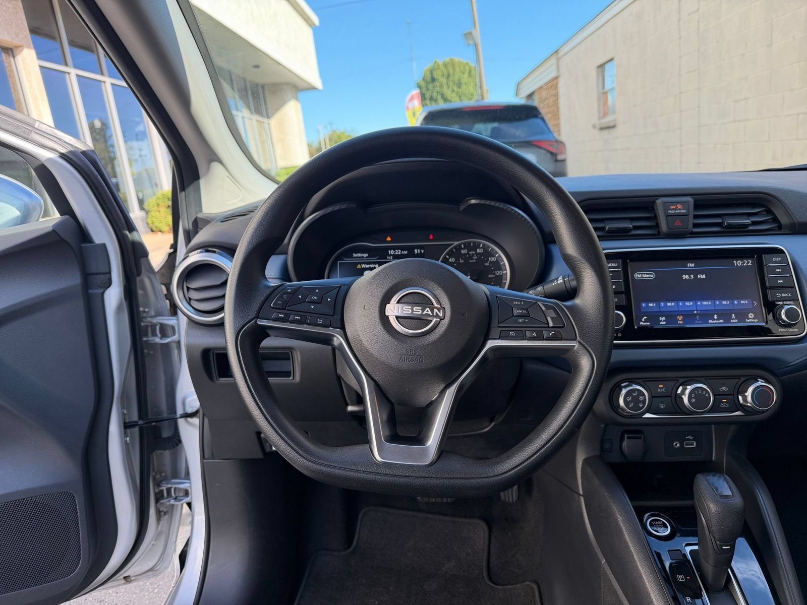 Used 2025 Nissan Versa SV FWD image 31
