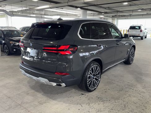 Used 2026 BMW X5 sDrive40i w/ Climate Comfort Package RWD image 8
