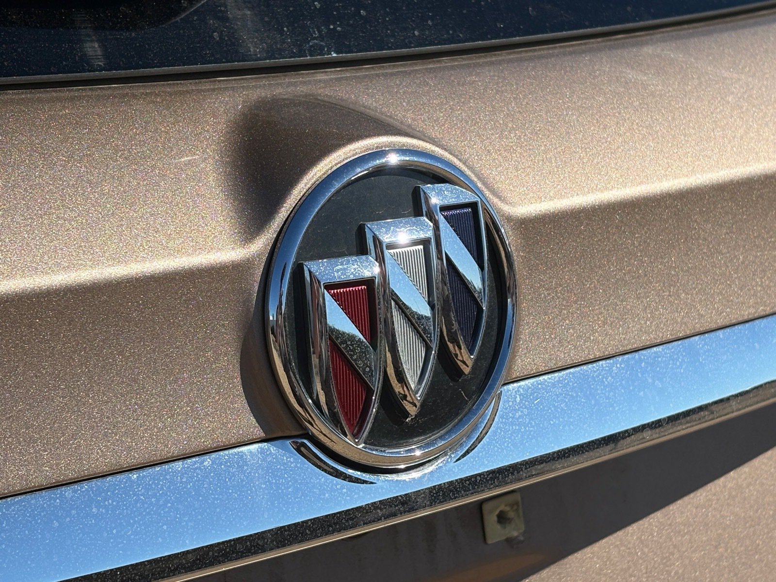 Used 2018 Buick Encore Preferred FWD image 6