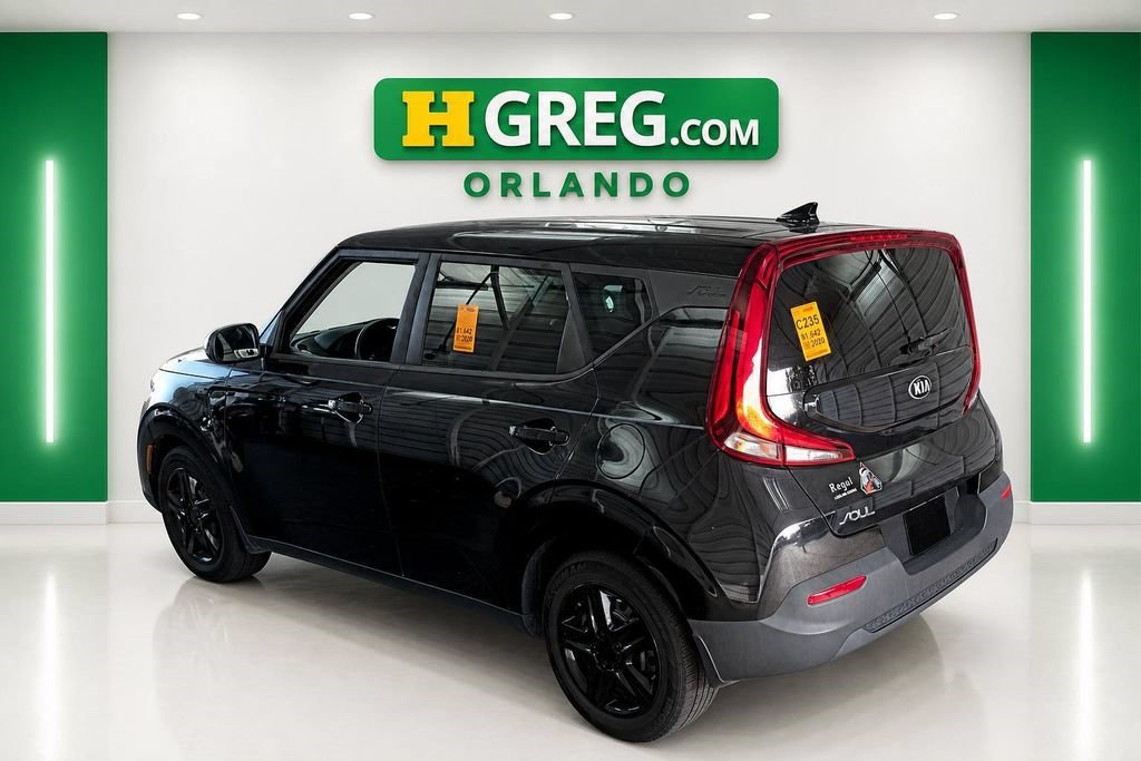 Used 2020 Kia Soul LX FWD image 2