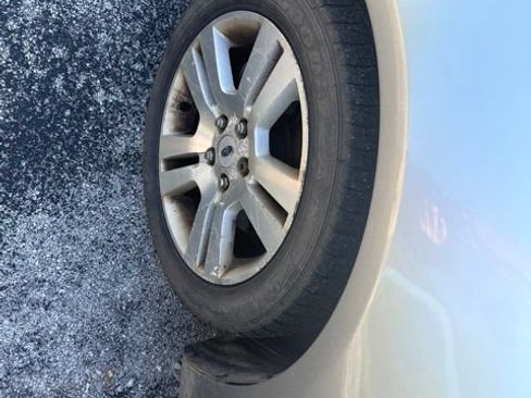 Used 2009 Ford Fusion SEL FWD image 16