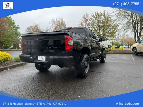 Used 2014 Toyota Tundra Limited w/ Limited Premium Package AWD/4WD image 8
